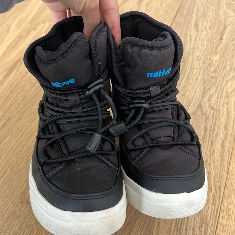 Native Unisex Chamonix Youth Boots